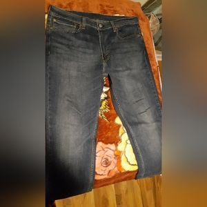 Levi jeans